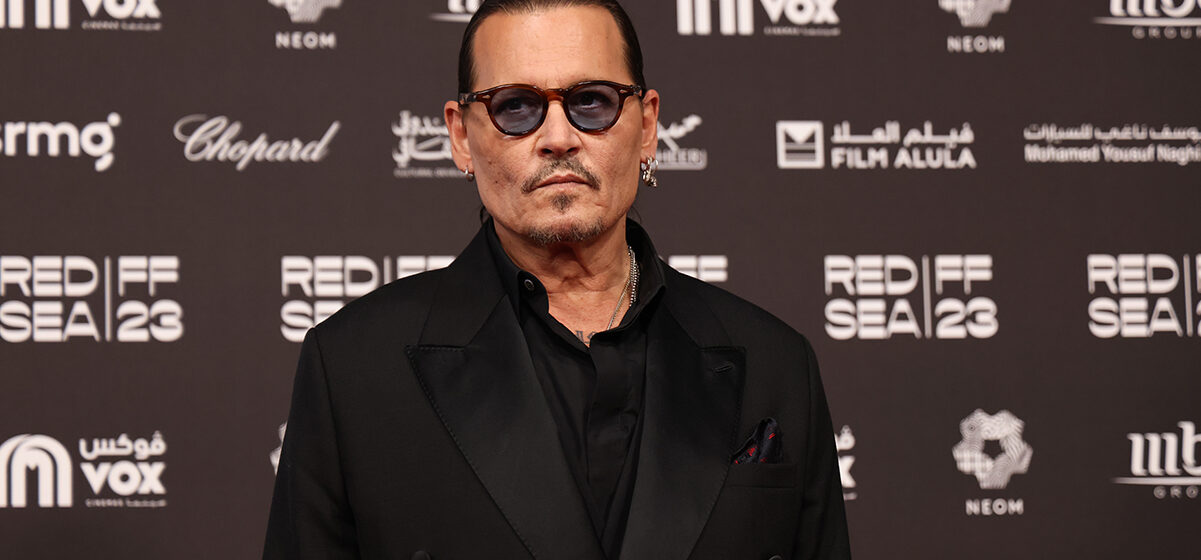 Little-known picture of Johnny Depp at 60 sparks intense discussion online – he “Doesn’t even look like the same person”