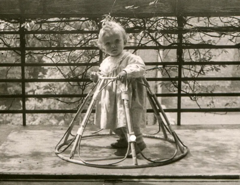 Vintage Photos of Babies Learning to Walk Using Wicker Walkers, 1900s-1920s