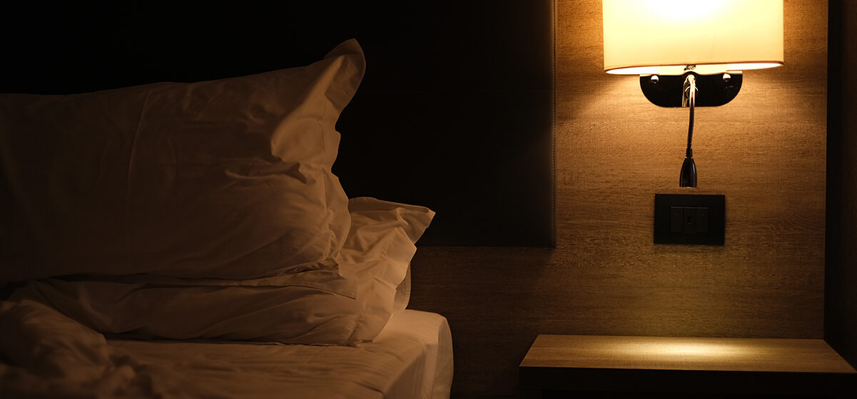 Keep bathroom light on when sleeping in hotel – Here’s why