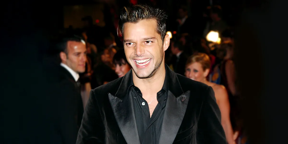 What Do Ricky Martin’s Teenage Twins and Two Rarely-Seen Youngest Kids Look Like?