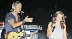 Keith Urban and 11-Year-Old Lauren Spencer Smith Stun the Crowd with a Jaw-Dropping Adele Duet That Will Leave You Breathless!